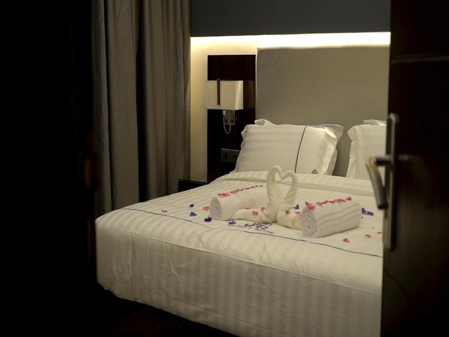 Violet Rose Aprit Hotel Cidde Dış mekan fotoğraf